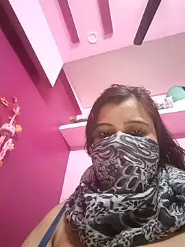 Snapshot of RESHMA_21 chatting on December 2024 08:50:01 PM RESHMA 21 online show from December 2024 08:50:01 PM