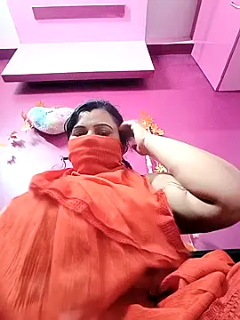 Snapshot of RESHMA_21 chatting on February 2025 02:00:01 PM RESHMA 21 online show from February 2025 02:00:01 PM