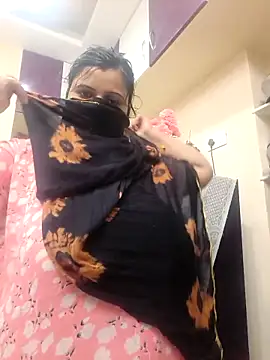 Snapshot of RESHMA_21 chatting on September 2025 04:36:02 AM RESHMA 21 online show from September 2025 04:36:02 AM