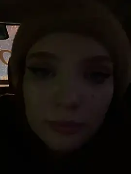 Snapshot of AmmyHot chatting on December 2024 10:28:02 AM AmmyHot online show from December 2024 10:28:02 AM