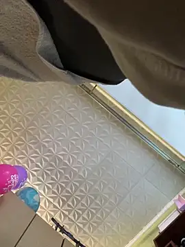 Snapshot of AmmyHot chatting on December 2024 04:17:02 AM AmmyHot online show from December 2024 04:17:02 AM