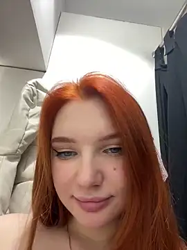 Snapshot of AmmyHot chatting on January 2025 07:03:01 AM AmmyHot online show from January 2025 07:03:01 AM