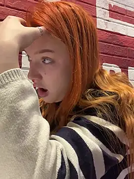 Snapshot of AmmyHot chatting on January 2025 03:48:01 AM AmmyHot online show from January 2025 03:48:01 AM