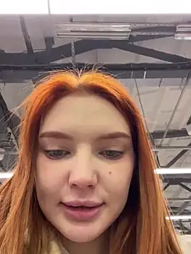 Snapshot of AmmyHot chatting on January 2025 07:00:01 AM AmmyHot online show from January 2025 07:00:01 AM