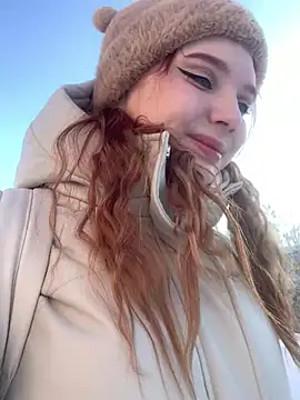 Snapshot of AmmyHot chatting on February 2025 04:06:01 AM AmmyHot online show from February 2025 04:06:01 AM