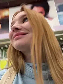 Snapshot of AmmyHot chatting on February 2025 07:07:01 AM AmmyHot online show from February 2025 07:07:01 AM