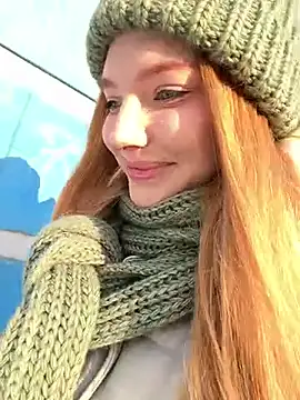 Snapshot of AmmyHot chatting on February 2025 04:04:01 AM AmmyHot online show from February 2025 04:04:01 AM