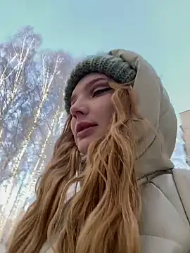 Snapshot of AmmyHot chatting on February 2025 04:18:02 AM AmmyHot online show from February 2025 04:18:02 AM