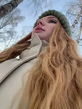 Snapshot of AmmyHot chatting on February 2025 09:43:01 AM AmmyHot online show from February 2025 09:43:01 AM