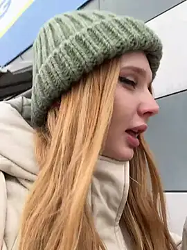 Snapshot of AmmyHot chatting on February 2025 07:31:01 AM AmmyHot online show from February 2025 07:31:01 AM