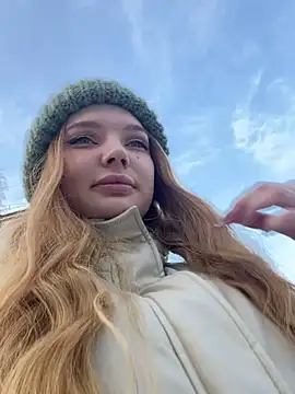 Snapshot of AmmyHot chatting on February 2025 04:21:02 AM AmmyHot online show from February 2025 04:21:02 AM