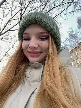 Snapshot of AmmyHot chatting on March 2025 04:13:01 AM AmmyHot online show from March 2025 04:13:01 AM