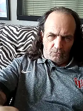 Snapshot of Hotbodyscottie chatting on December 2024 04:08:02 PM Hotbodyscottie online show from December 2024 04:08:02 PM