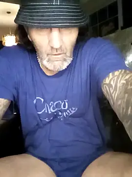 Snapshot of Hotbodyscottie chatting on February 2025 09:44:01 AM Hotbodyscottie online show from February 2025 09:44:01 AM