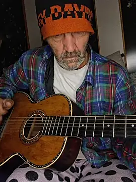 Hotbodyscottie online show from February 2026 09:30:01 AM