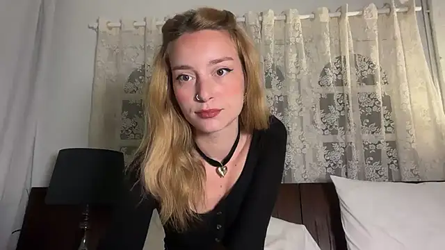 SirenaBelle online show from May 2026 09:55:01 PM