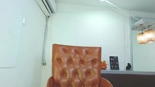 aitanarus online show from January 2025 07:38:01 PM