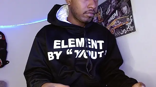 king  Black online show from February 2026 02:16:02 PM