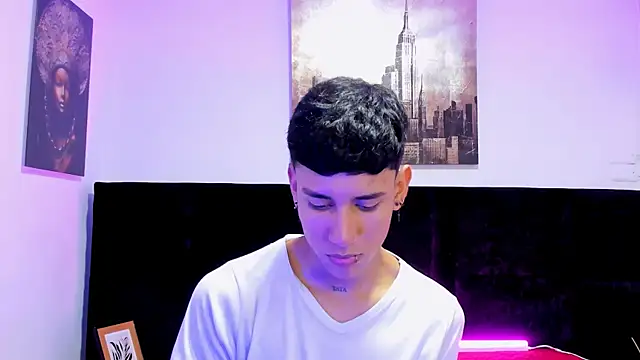 Levin Hikaru online show from February 2025 06:37:01 AM