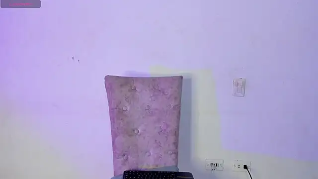 Snapshot of Camila_Coxx chatting on April 2026 07:29:01 AM Camila Coxx online show from April 2026 07:29:01 AM