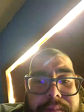 Snapshot of Ricorry@xh chatting on January 2025 06:11:01 AM Ricorryxh online show from January 2025 06:11:01 AM