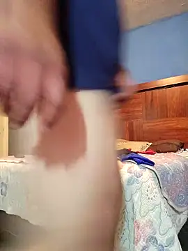 Snapshot of Ricorry@xh chatting on February 2025 05:02:01 AM Ricorryxh online show from February 2025 05:02:01 AM