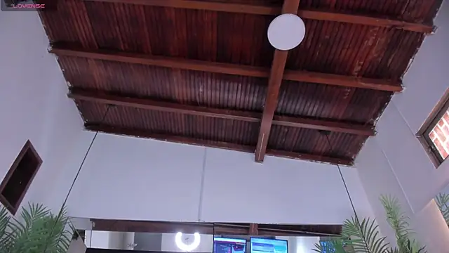 emily-fox online show from February 2025 05:25:02 PM