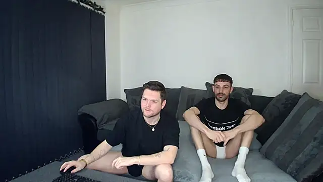 twotwinkhusbandss online show from December 2024 06:06:02 PM