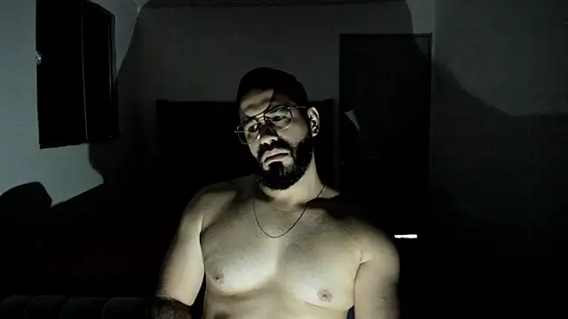 Snapshot of eda_karim chatting on April 2026 11:53:01 AM eda karim online show from April 2026 11:53:01 AM