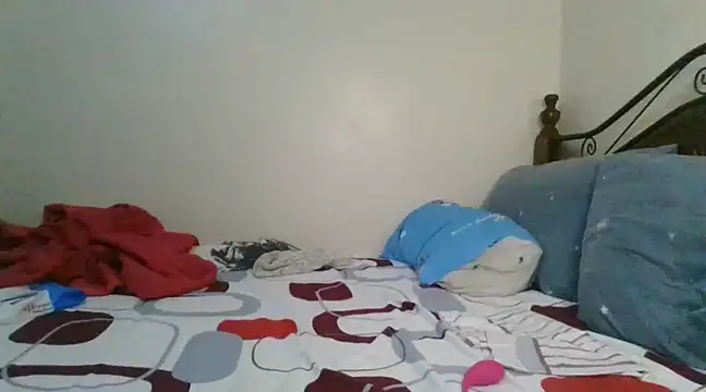 Snapshot of Sonnia_ chatting on February 2025 08:47:01 PM Sonnia online show from February 2025 08:47:01 PM