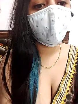 Gloie4u online show from January 2025 10:06:01 PM