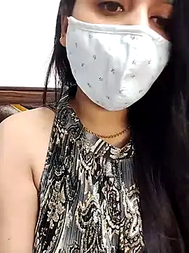 Gloie4u online show from February 2025 12:58:01 PM