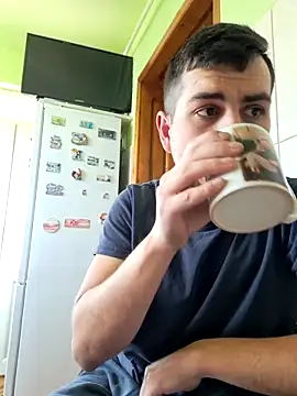 hornny1995 online show from February 2025 01:11:01 PM