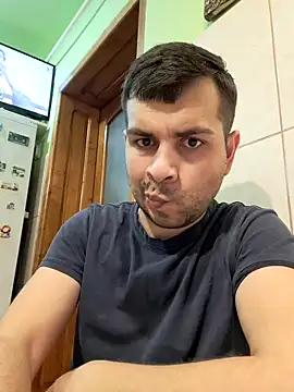 hornny1995 online show from February 2025 05:20:02 PM