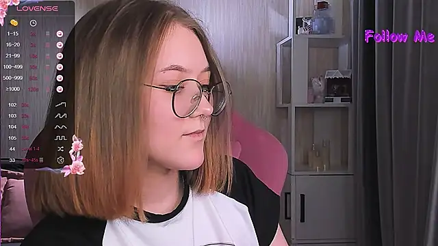 bunny bubble online show from December 2024 09:40:02 PM