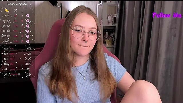 Snapshot of bunny_bubble chatting on March 2026 11:39:02 PM bunny bubble online show from March 2026 11:39:02 PM