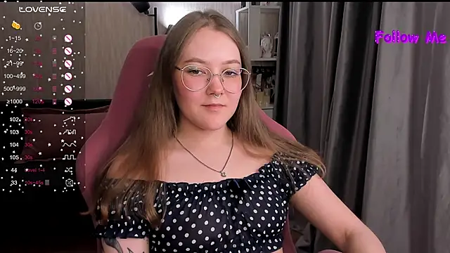 Snapshot of bunny_bubble chatting on April 2026 11:46:02 PM bunny bubble online show from April 2026 11:46:02 PM