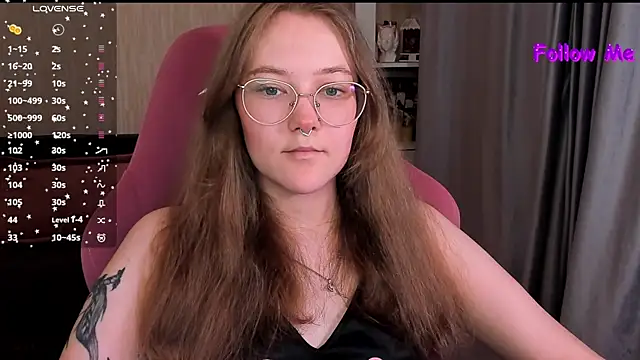 Snapshot of bunny_bubble chatting on July 2026 12:46:01 AM bunny bubble online show from July 2026 12:46:01 AM