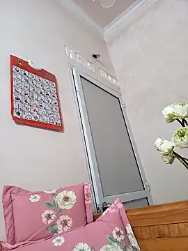 Hotestlove online show from September 2025 01:27:01 PM