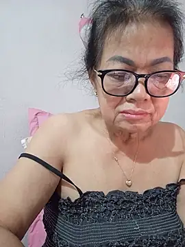 Snapshot of Hotestlove chatting on June 2026 02:19:01 PM Hotestlove online show from June 2026 02:19:01 PM