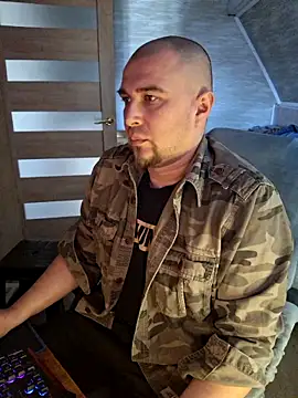 Foxyshaved online show from March 2026 08:30:02 AM