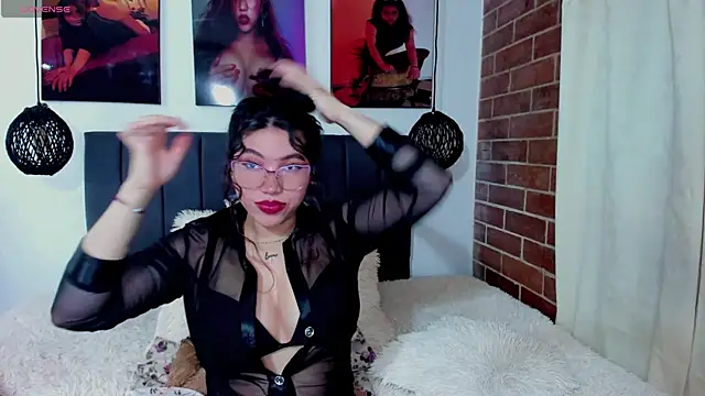 Snapshot of kyliejenner_hot chatting on May 2026 03:13:01 AM kyliejenner hot online show from May 2026 03:13:01 AM
