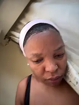 slimcateee online show from April 2026 06:00:02 AM