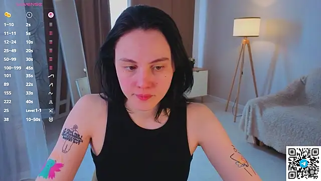 Snapshot of MaryCoopeer chatting on March 2026 05:02:02 AM MaryCoopeer online show from March 2026 05:02:02 AM