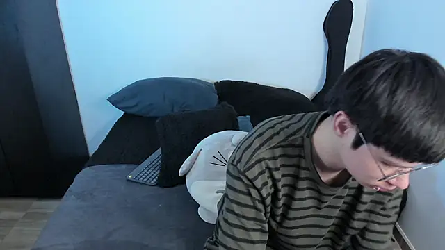 Aventure Twinks online show from January 2026 06:53:01 PM