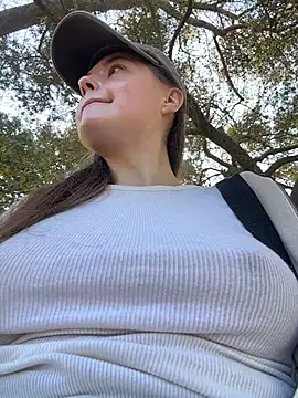 Snapshot of MadCat97 chatting on March 2026 08:51:02 AM MadCat97 online show from March 2026 08:51:02 AM