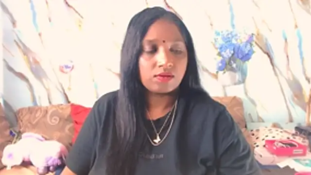 Snapshot of Indian_tracy chatting on April 2026 08:15:01 AM Indian tracy online show from April 2026 08:15:01 AM