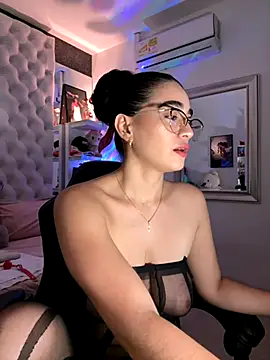 ZarahEvans online show from November 2025 07:56:01 PM