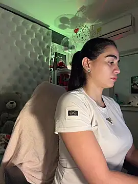 Snapshot of ZarahEvans chatting on March 2026 09:03:02 PM ZarahEvans online show from March 2026 09:03:02 PM