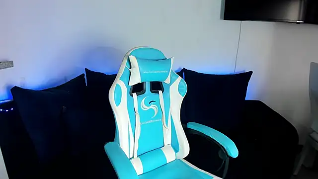 Franco Rizzo  online show from February 2025 08:33:02 PM